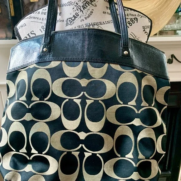 Coach bag - Picture 3 of 9